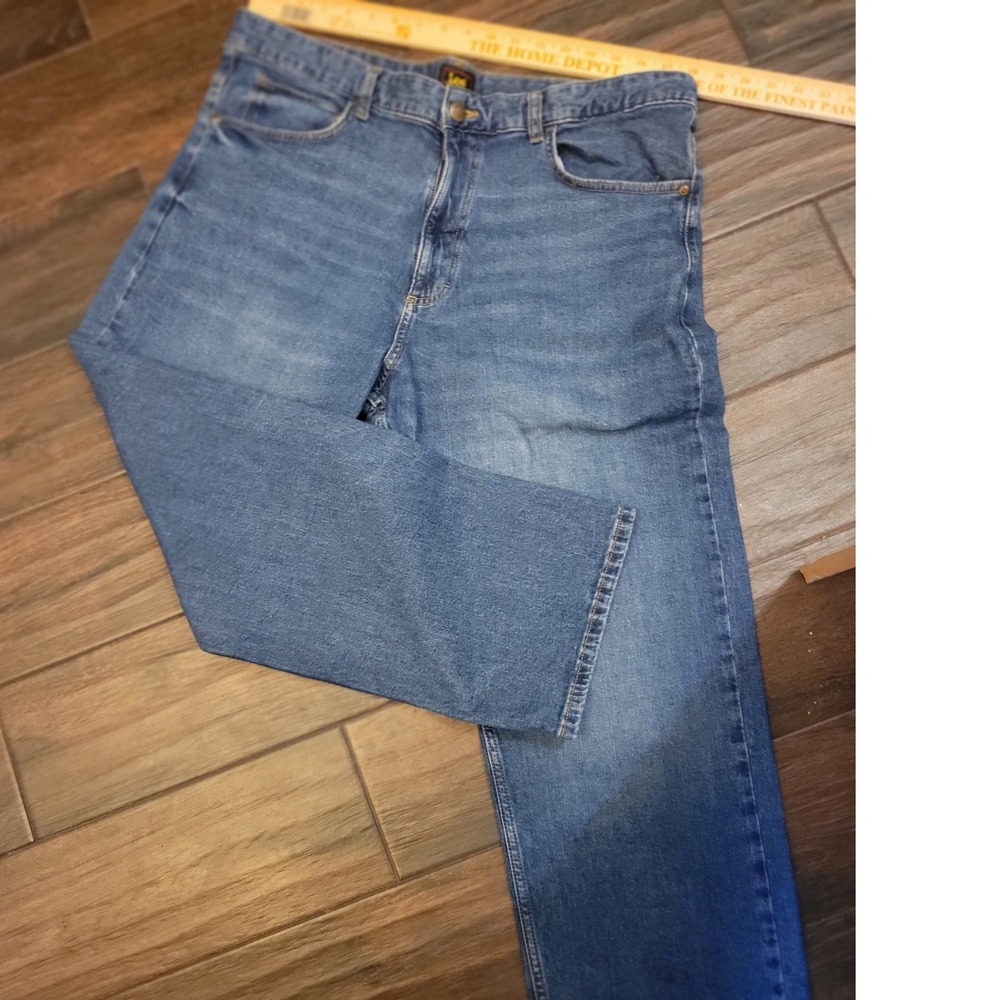Lee Womens‎ Straight Leg Jeans Medium Wash Denim 5-Pocket Classic Fit 36x29  710